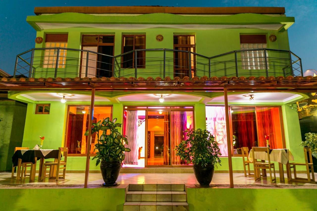 Perle Boutique Hotel Kigali Bagian luar foto